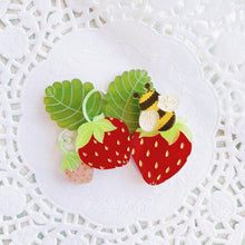 Load image into Gallery viewer, **SECONDS** Sweet StrawBees
